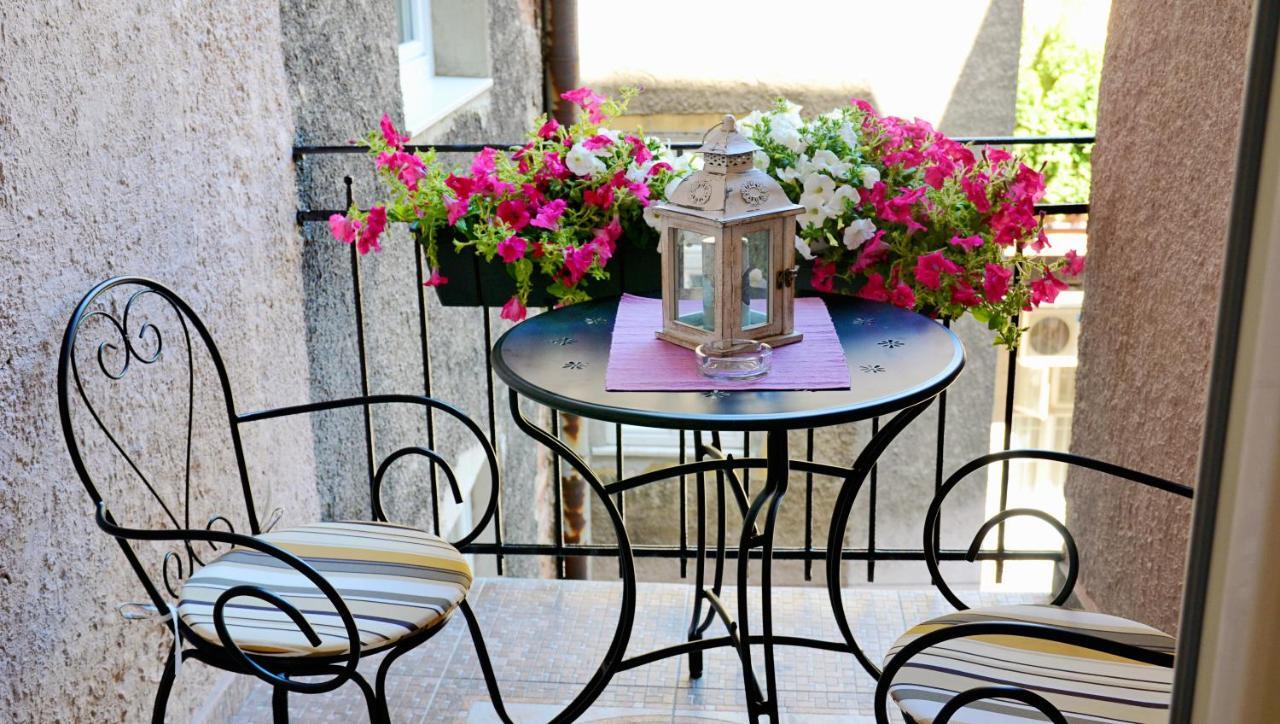 Flowers Zagreb Downtown Exterior foto